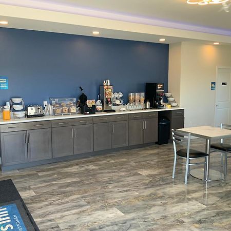 Days Inn By Wyndham Troy Il Esterno foto
