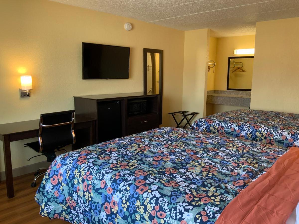 Days Inn By Wyndham Troy Il Esterno foto